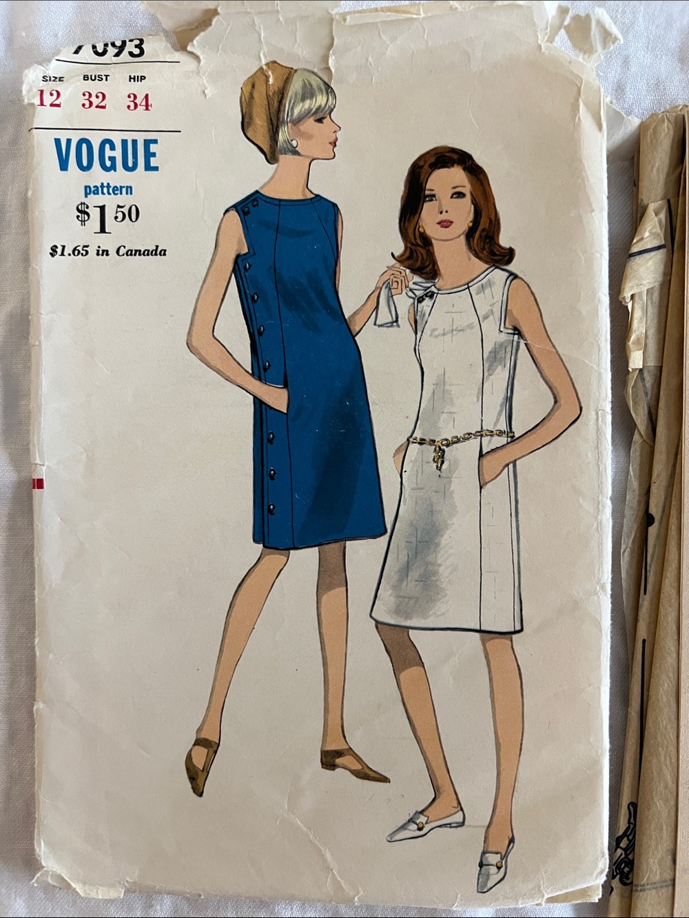 Vogue sewing pattern 7093 vintage uncut
